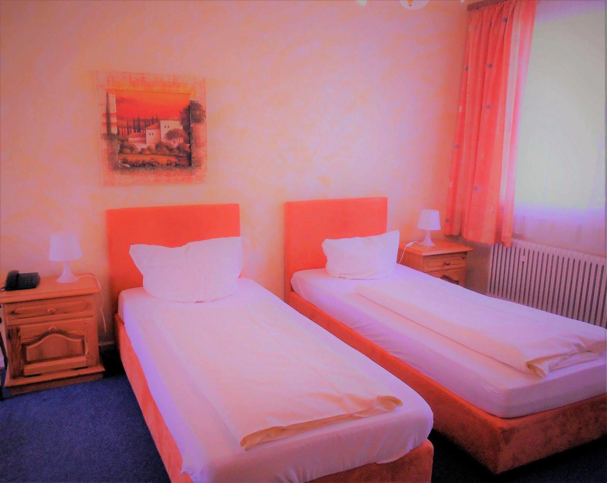 Altstadt-Hotel Gosequell Гослар Экстерьер фото